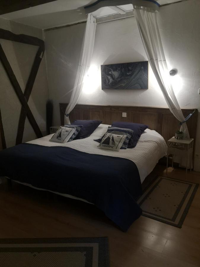 Castel Mazars Bed and Breakfast Castelnau-de-Montmiral Exteriör bild